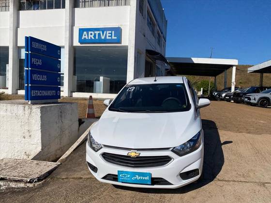 CHEVROLET ONIX 1.0 MPFI LT 8V FLEX 4P MANUAL CHEVROLET ONIX 1.0 MPFI LT 8V FLEX 4P MANUAL